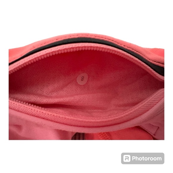 Lululemon leggings. EUC. Size 8. - Picture 4 of 12